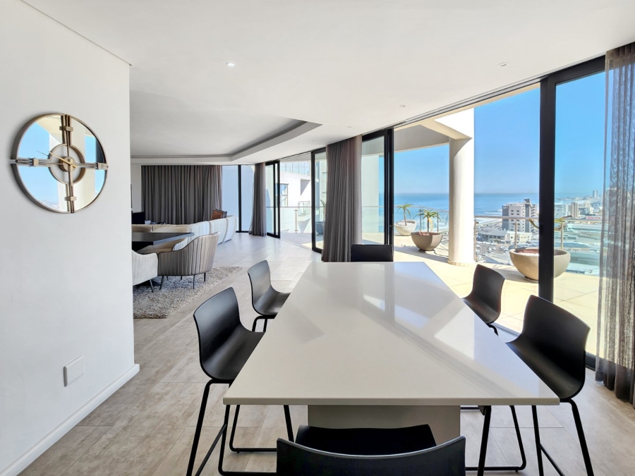 4 Bedroom Property for Sale in Waves Edge Western Cape